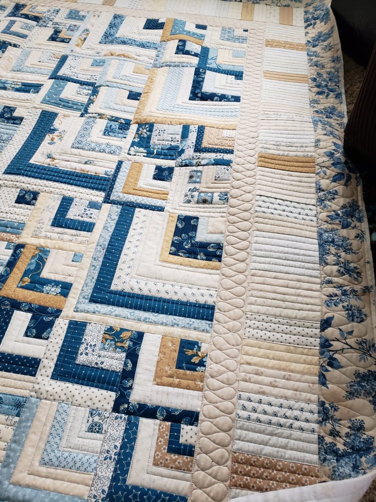 Log Cabin/ Quilt for Sale