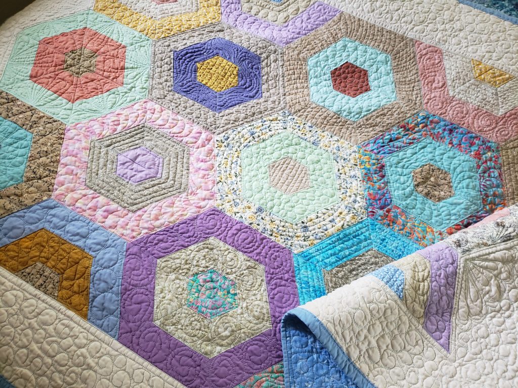 Handmade Quilts for Sale/ custom made quilts/ custom quilts for sale / made to order quilts / custom cotton quilts / handmade quilts for sale