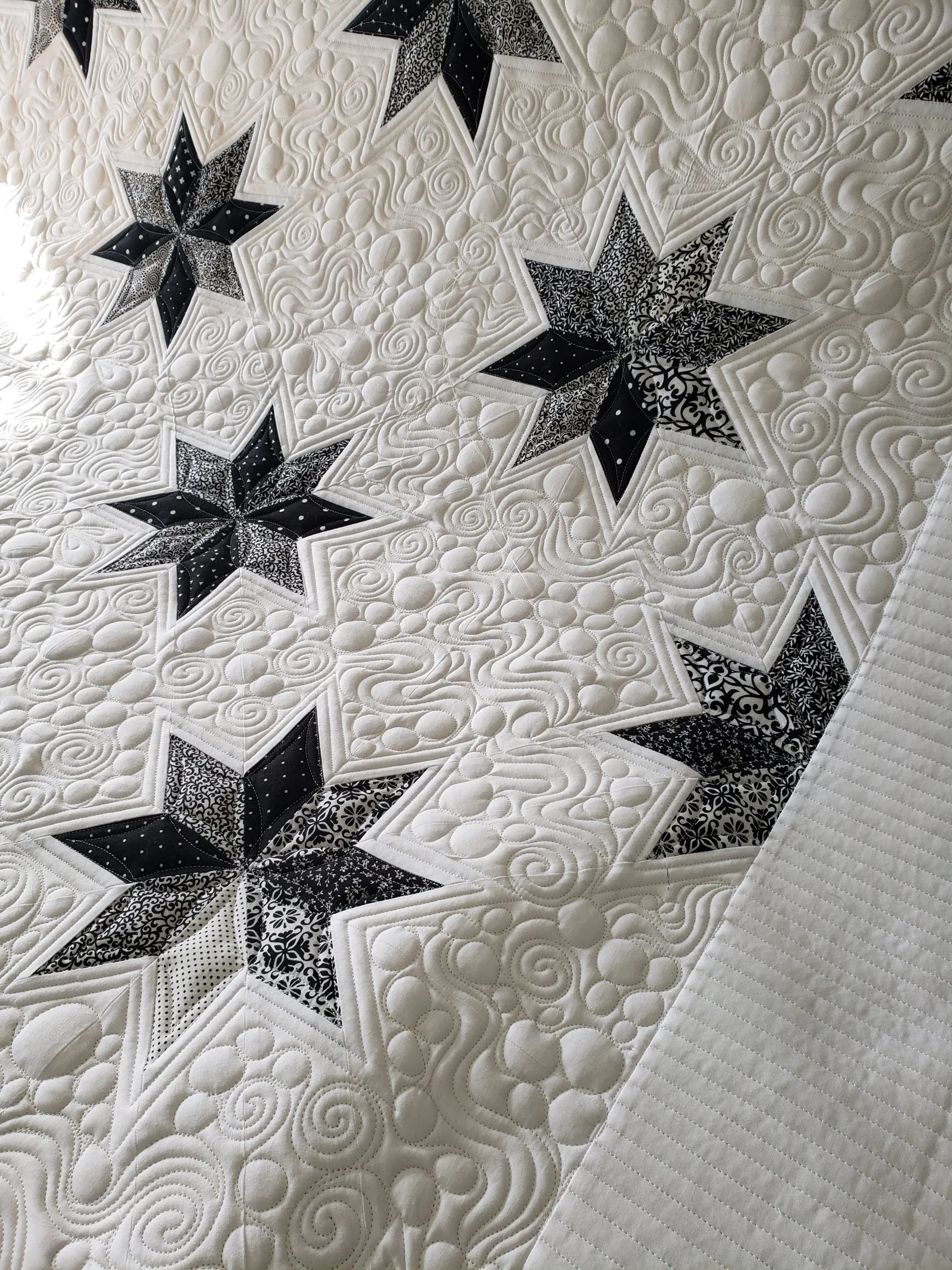 hunter star quilt ready to ship