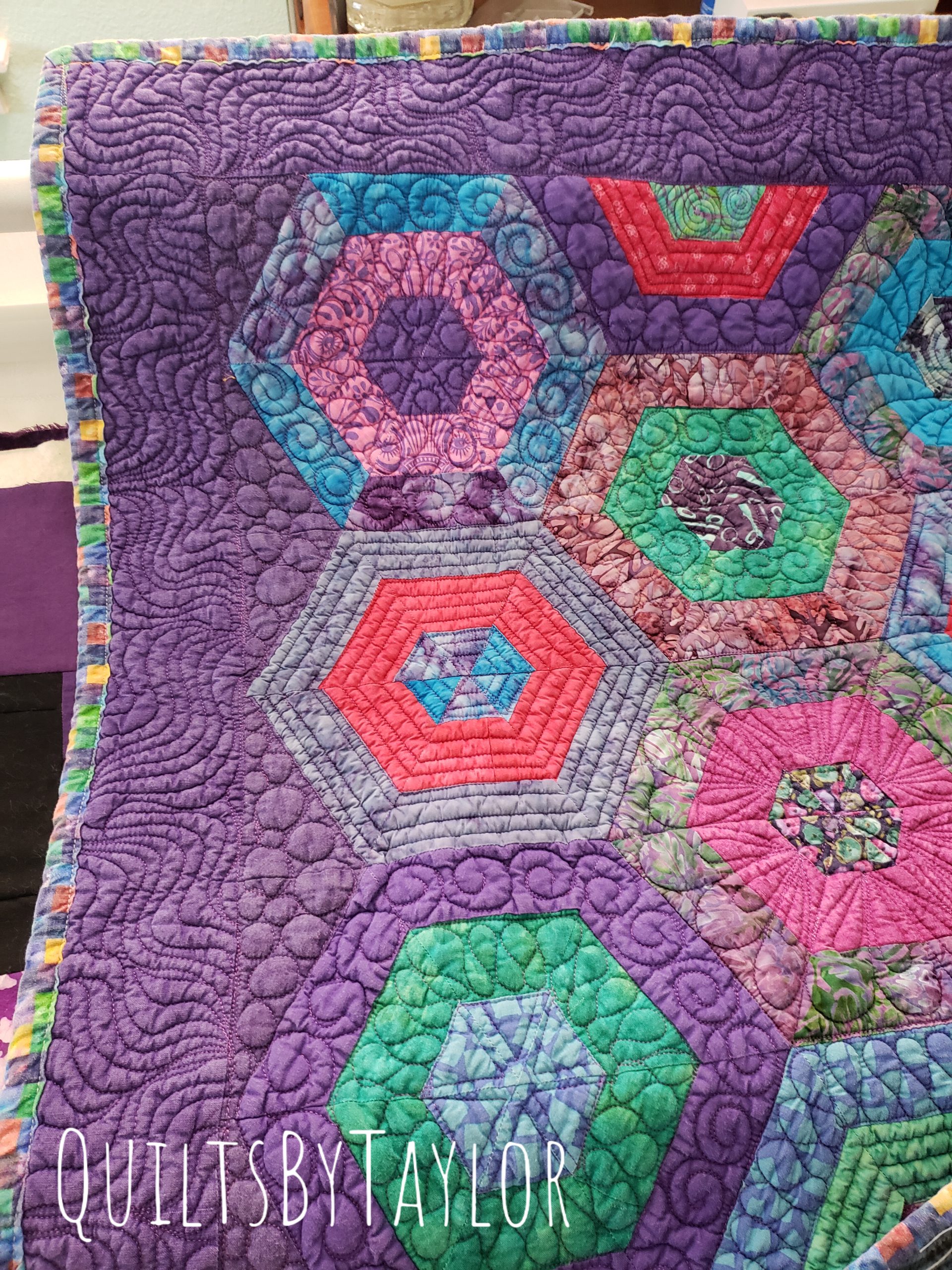 Quilts For Sale/ Quilt for Sale/ Quilt for Sale Handmade handmade quilts hexagon quilt rug/ Quilts By Taylor quilted table rug hexagon quilt décor handmade quilted rug cotton quilt mini rug