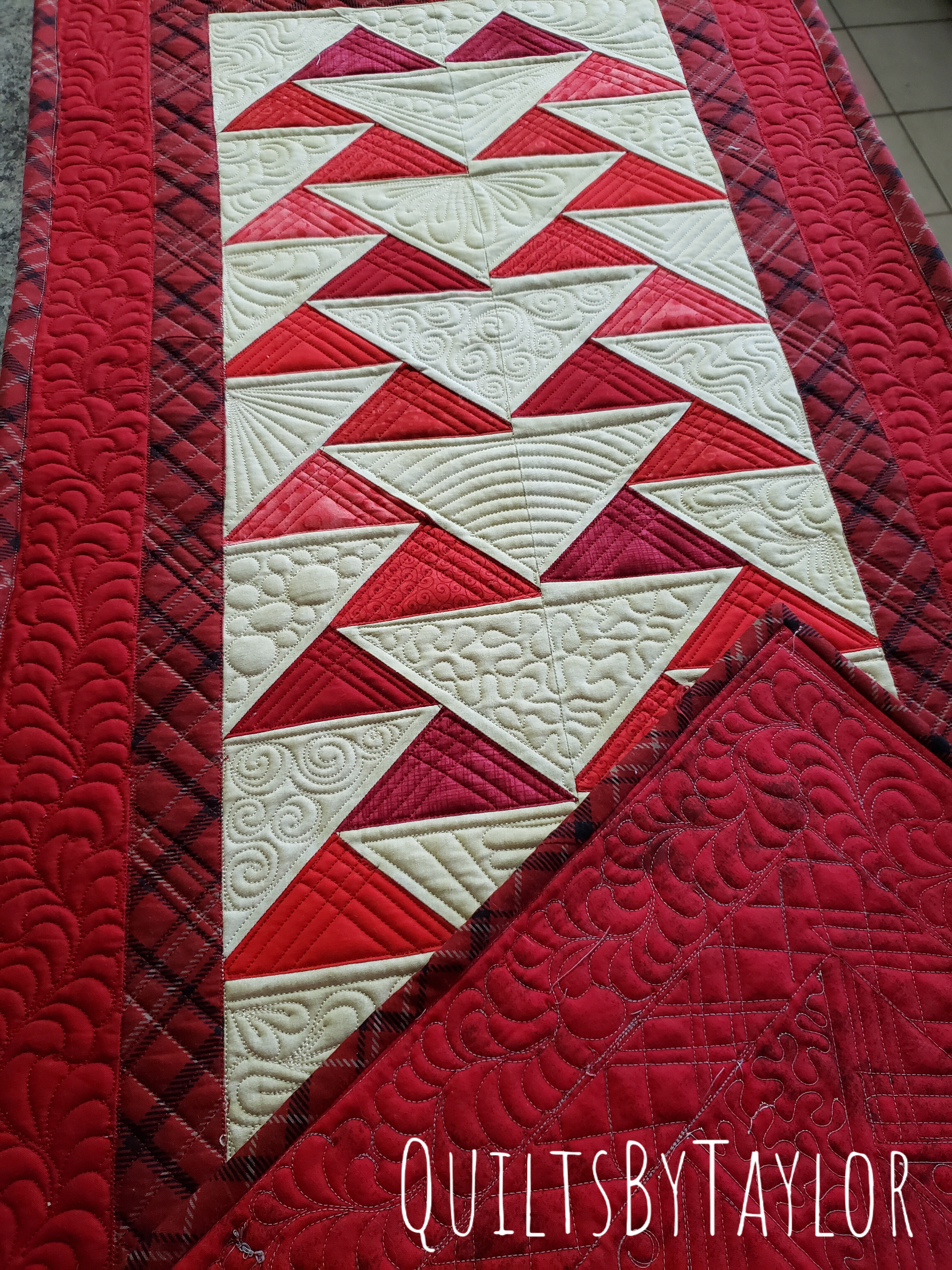 handmade quilts/ handmade quilts for sale handmade quilts custom handmade quilts handmade King and Queen quilts