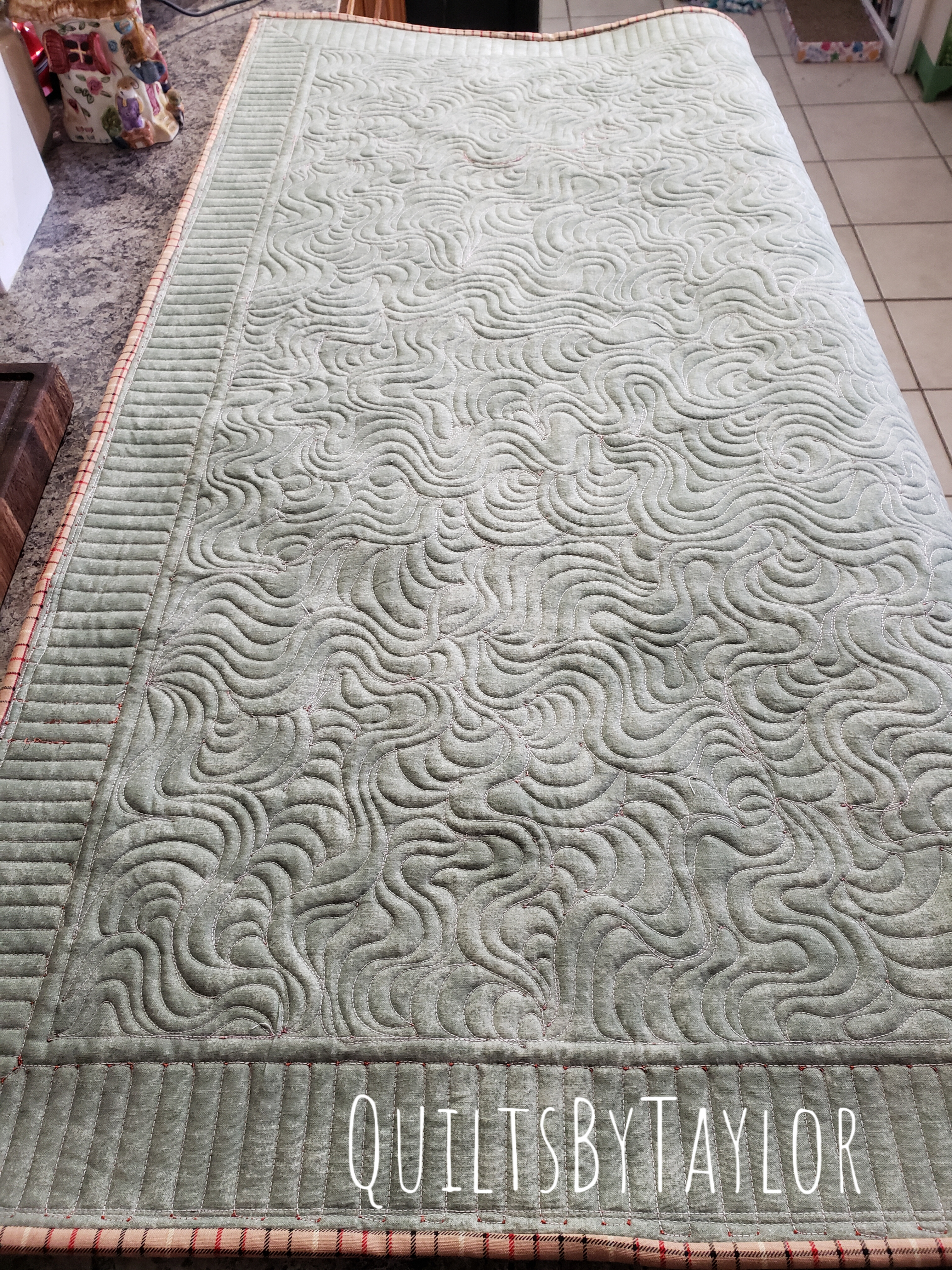 Handmade Quilts For Sale farmhouse table decor quilted table runner handmade quilted table topper patchwork decor ideas