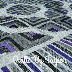Log Cabin Quilts for Sale/ wavy Log cabin quilt/ made to order