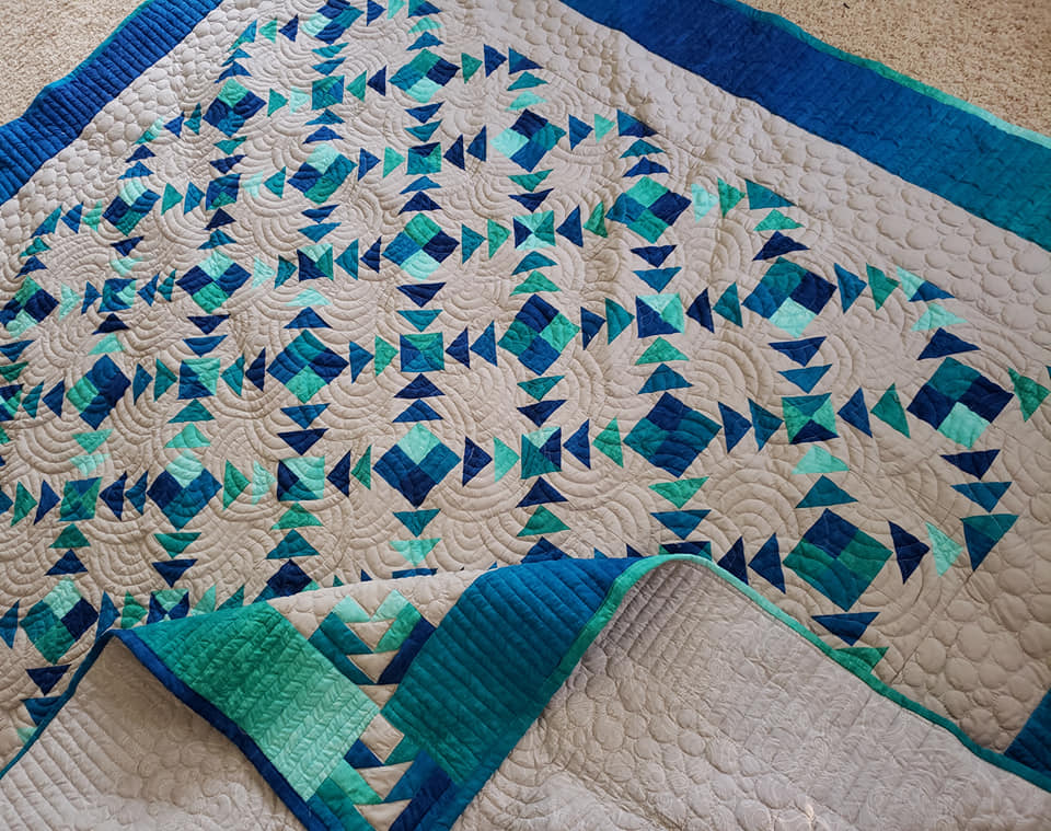 Quilts For Sale/ Quilt for Sale/ Quilt for Sale Handmade Geese on the edge quilt/ made to order