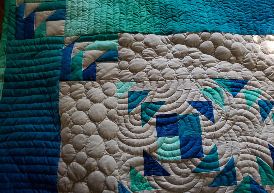 Quilts For Sale/ Quilt for Sale/ Quilt for Sale Handmade Geese on the edge quilt/ made to order