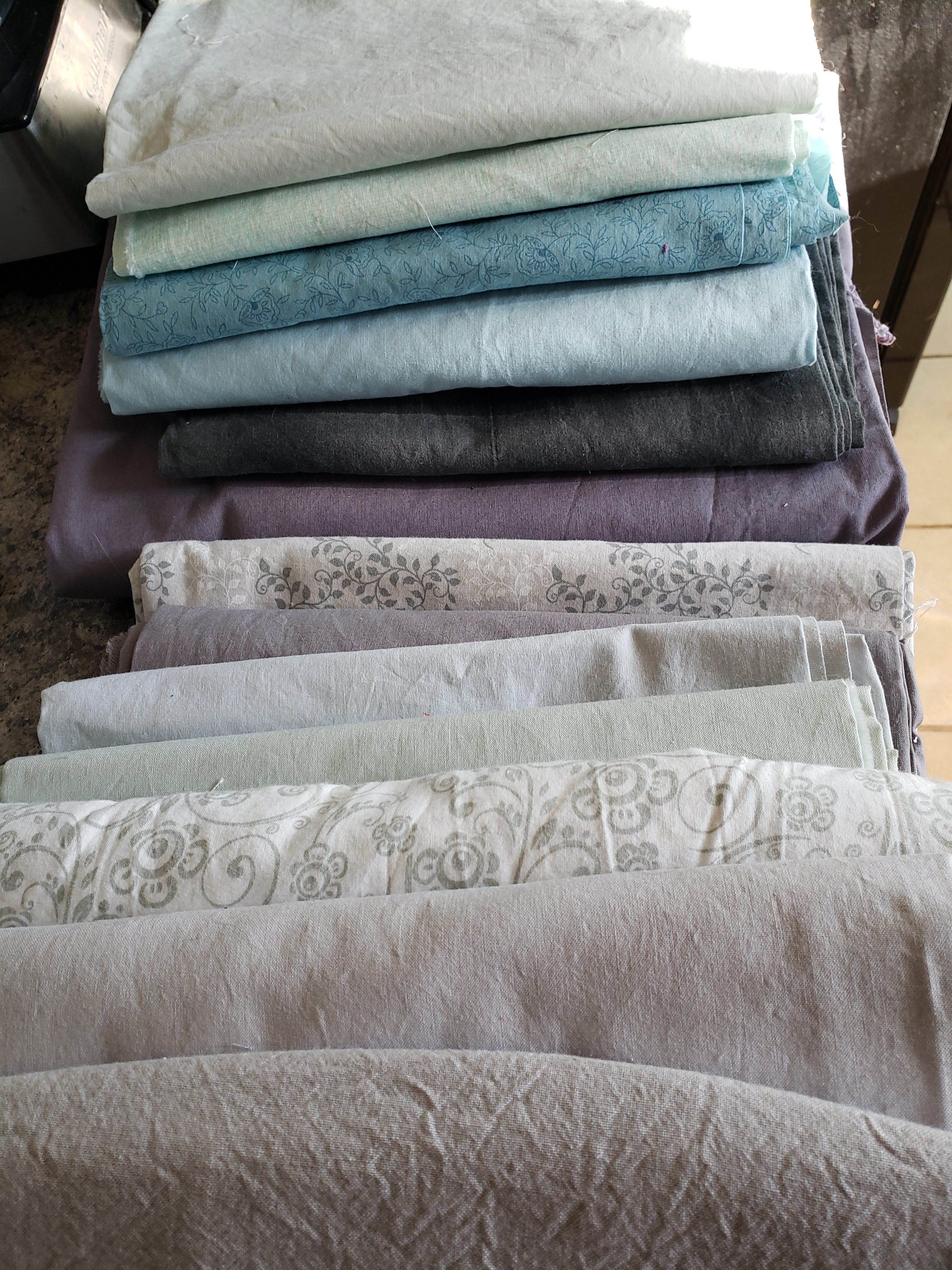 neutral hexagon quilt/ hexagon quilt fabric selection soft colors