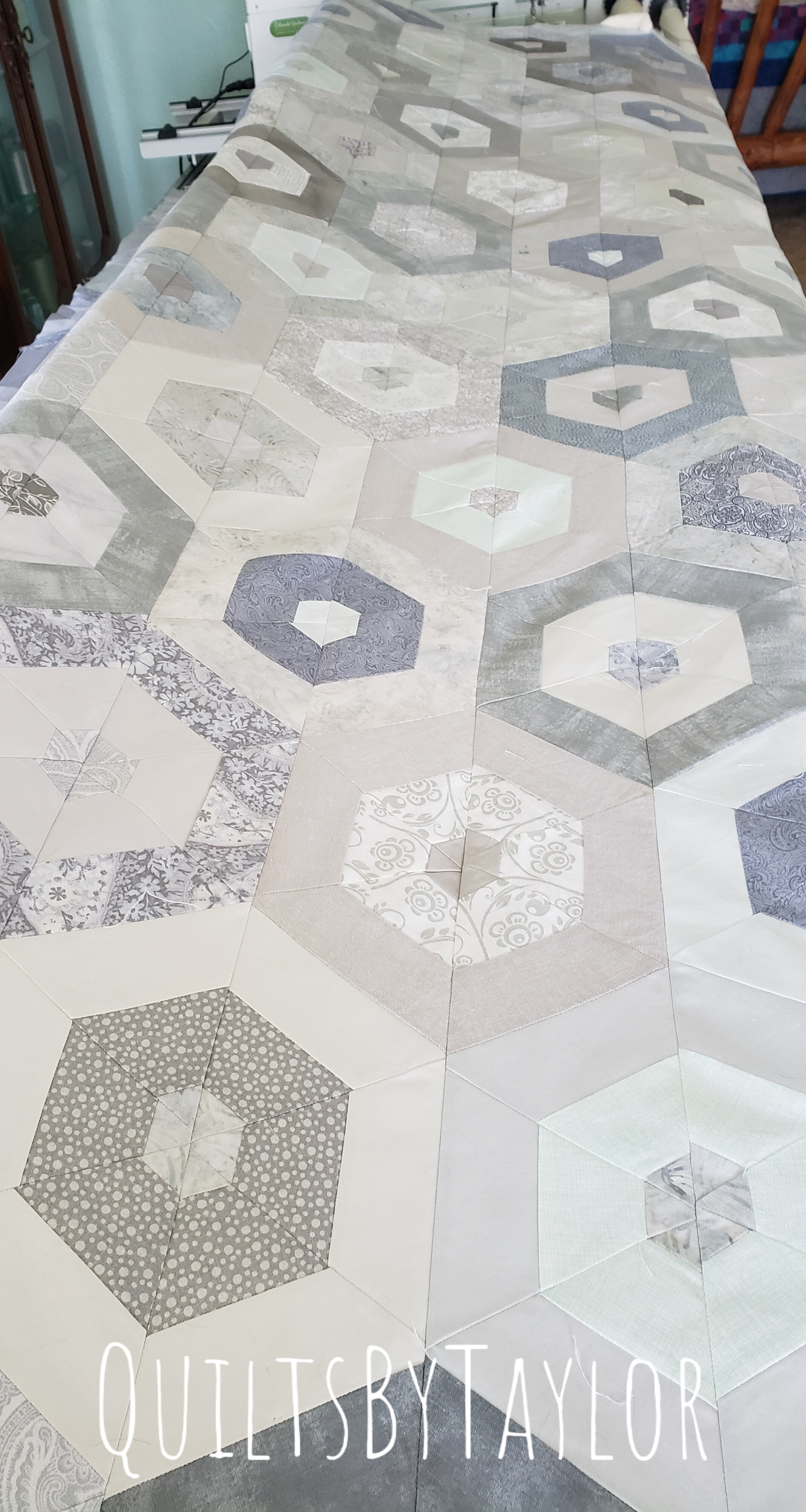 Quilts For Sale/ Quilt for Sale/ Quilt for Sale Handmade handmade hexagon quilt with gray border ready for quilting on longarm machine