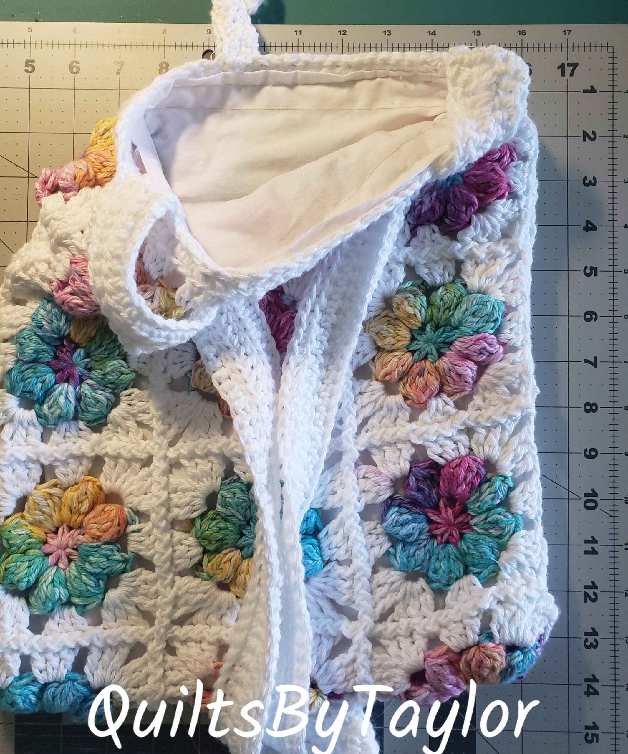Quilts For Sale/ Quilt for Sale/ Quilt for Sale Handmade Lined cotton handbag/ cotton crochet cross body bag/ measures 12 X 14