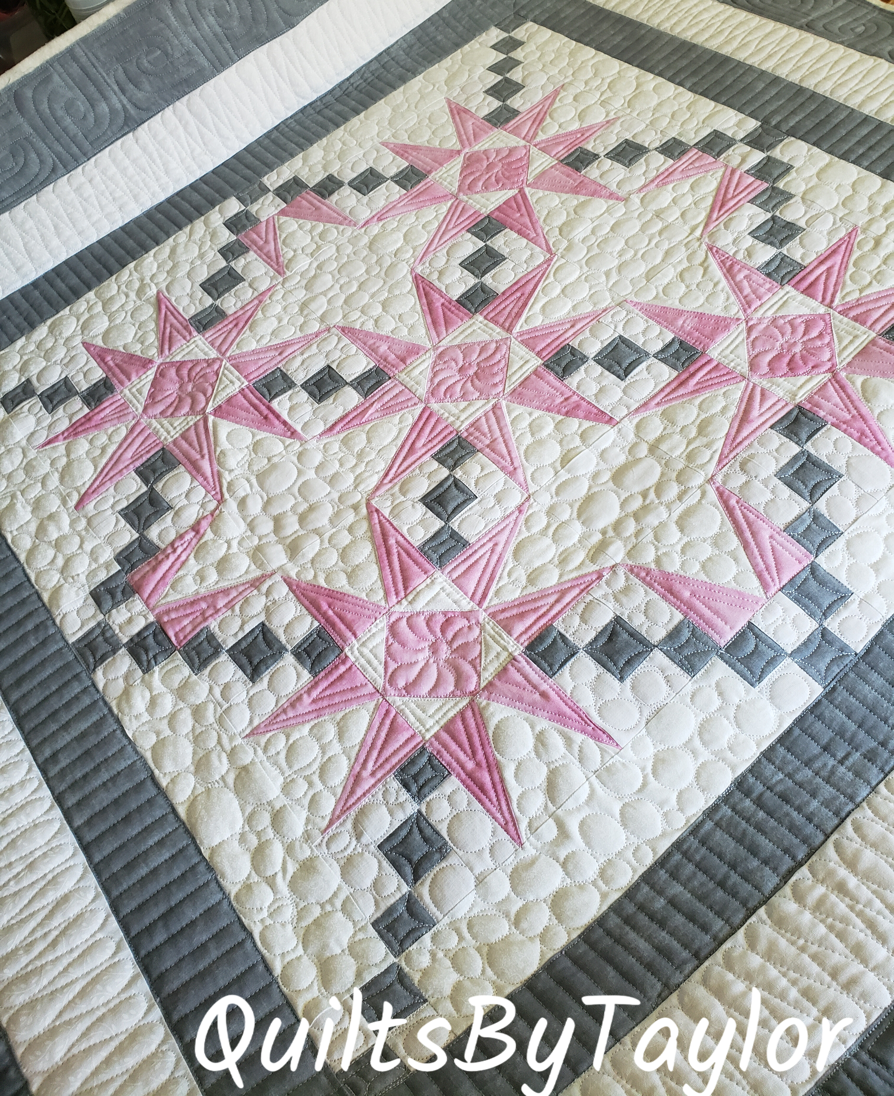 Home Decor Quilt/Handmade Quilts/Heirloom Quilts/Wall Art